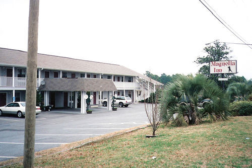 Magnolia Inn McRae-Helena Buitenkant foto